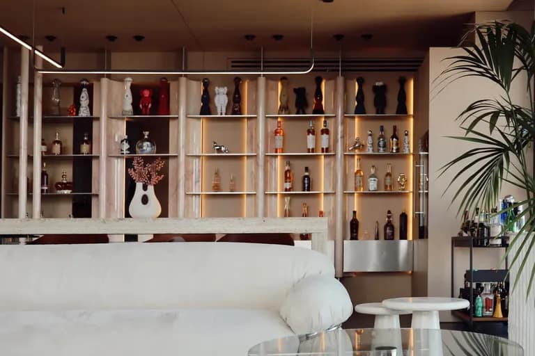 Private Residence Renovation - Quasar, Saifi gallery image 22